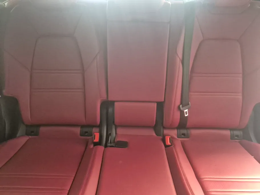 2020 Porsche Cayenne Basic 