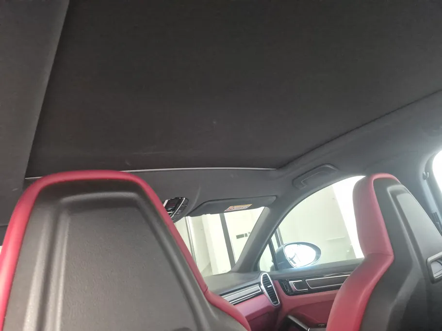 2020 Porsche Cayenne Basic 