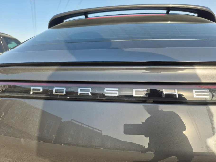 2020 Porsche Cayenne Basic 