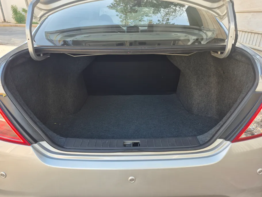 2024 Nissan Sunny SV Comfort 
