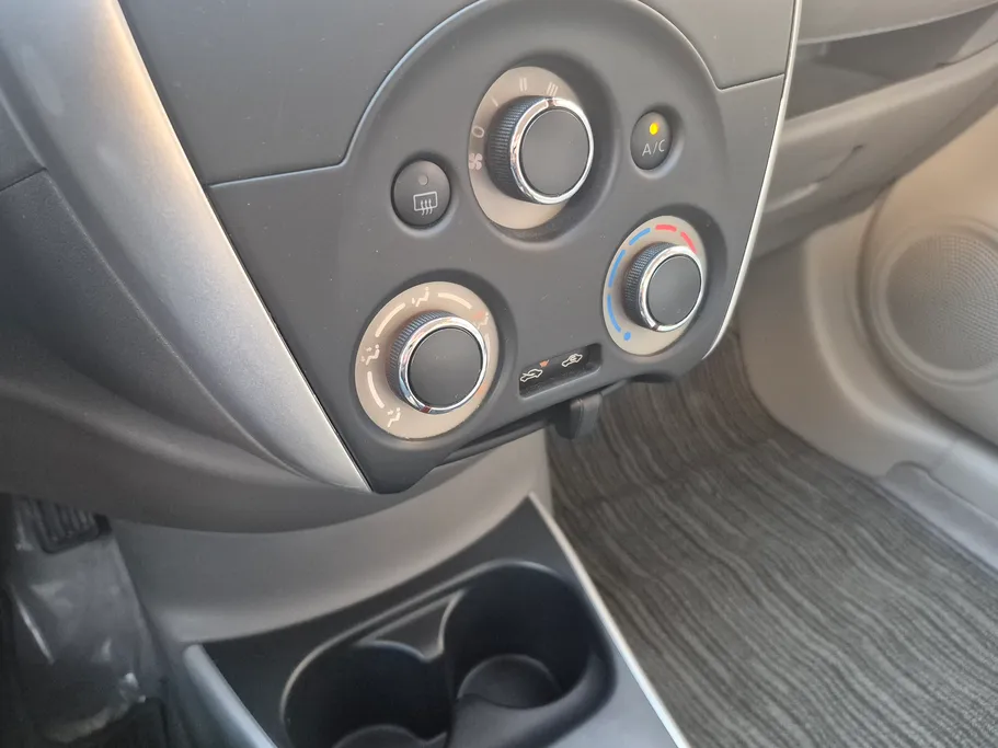 2024 Nissan Sunny SV Comfort 