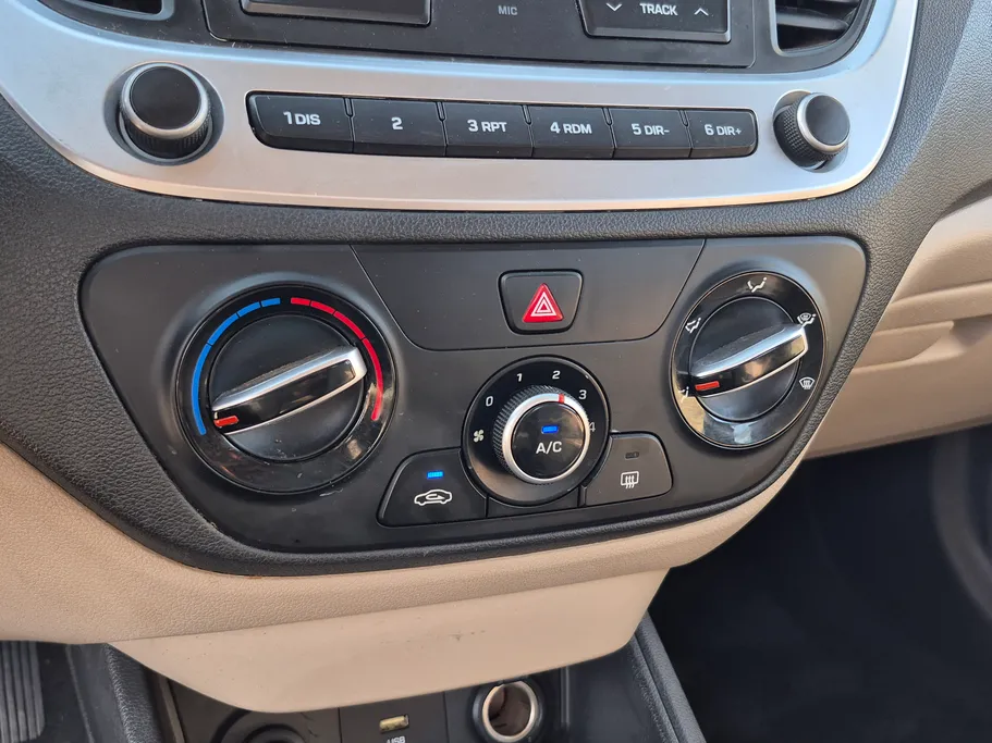 2023 Hyundai Accent Smart 
