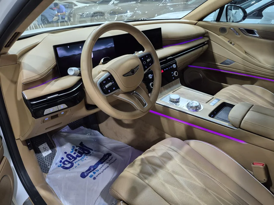 2025 Genesis G80 ROYAL 