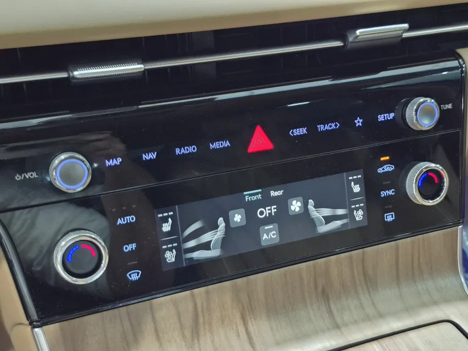 2025 Genesis G80 ROYAL 