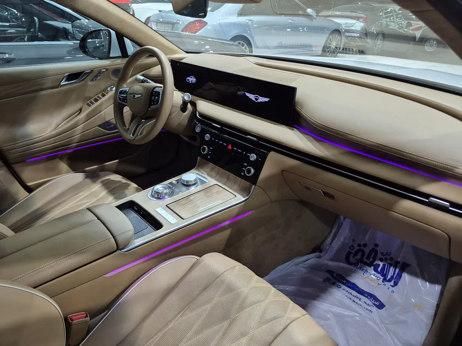2025 Genesis G80 ROYAL 