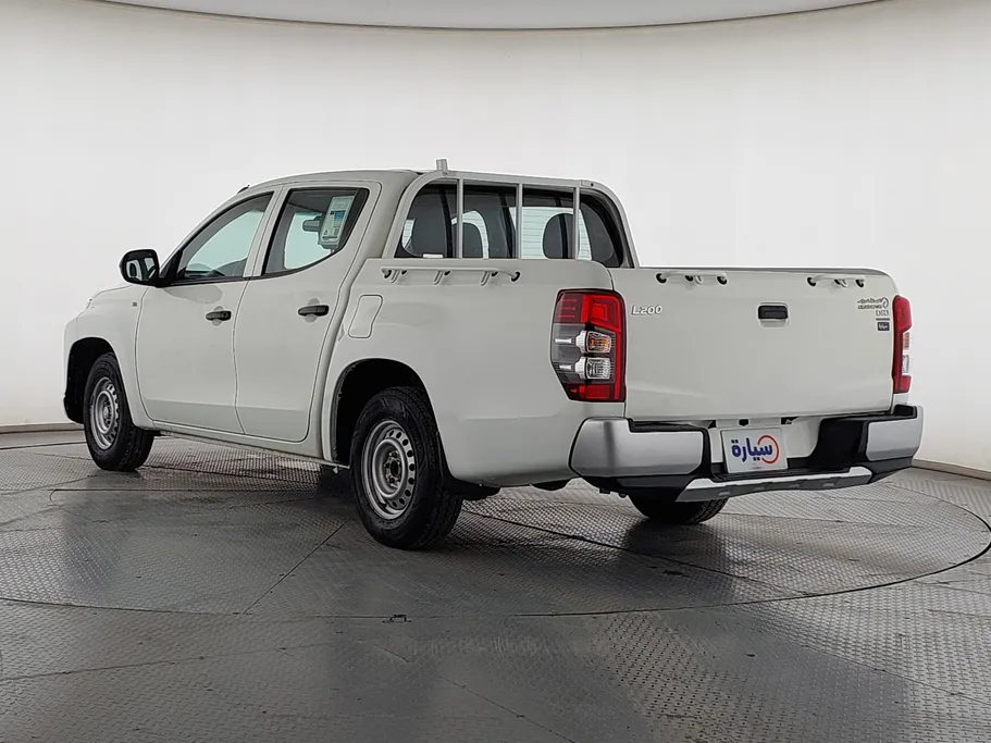 2021 Mitsubishi L200 DC 4x2 