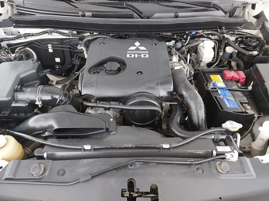 2021 Mitsubishi L200 DC 4x2 