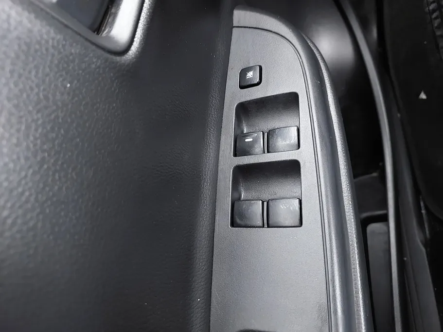 2021 Mitsubishi L200 DC 4x2 