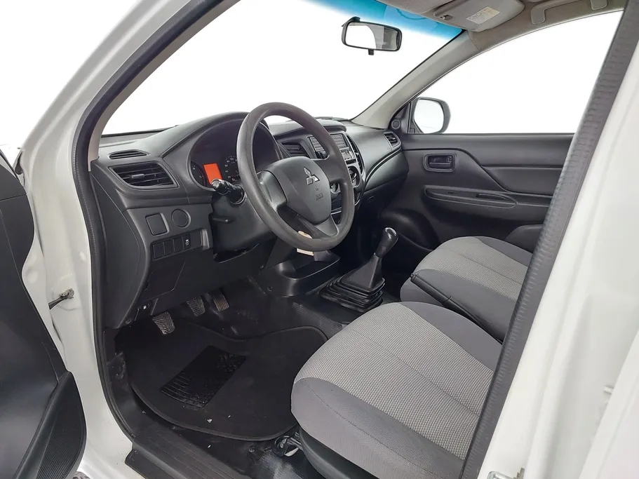 2021 Mitsubishi L200 DC 4x2 