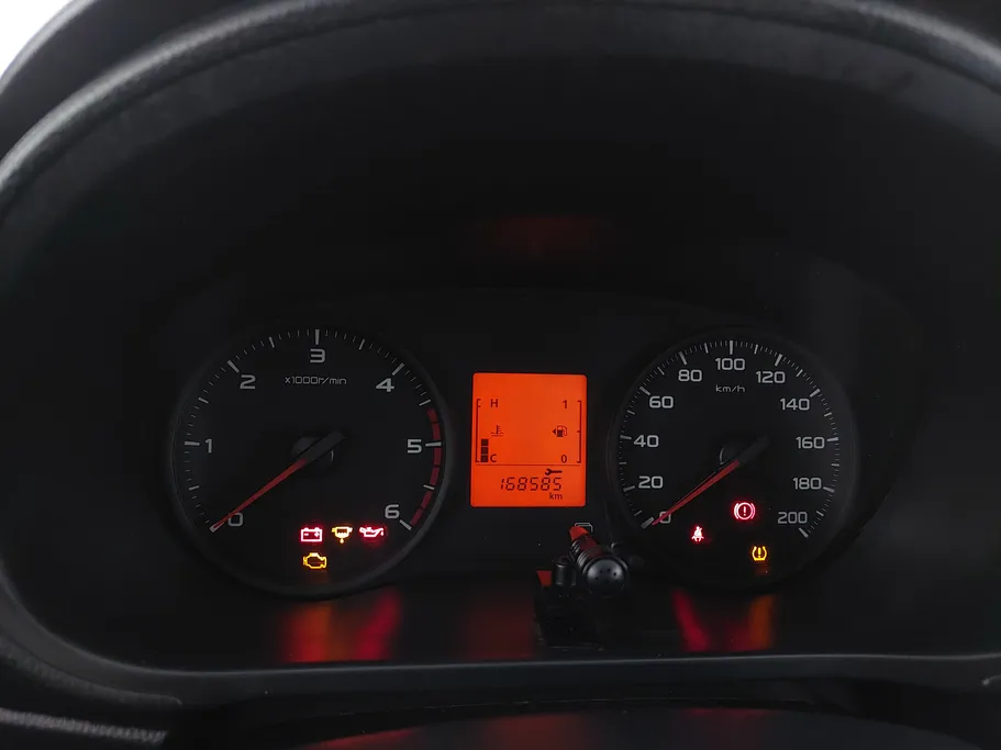 2021 Mitsubishi L200 DC 4x2 