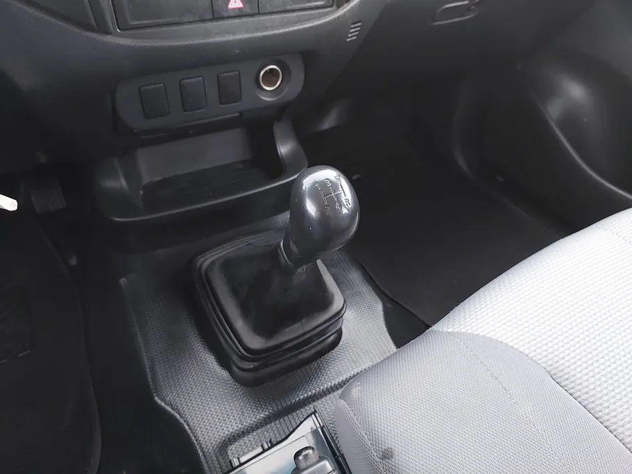 2021 Mitsubishi L200 DC 4x2 