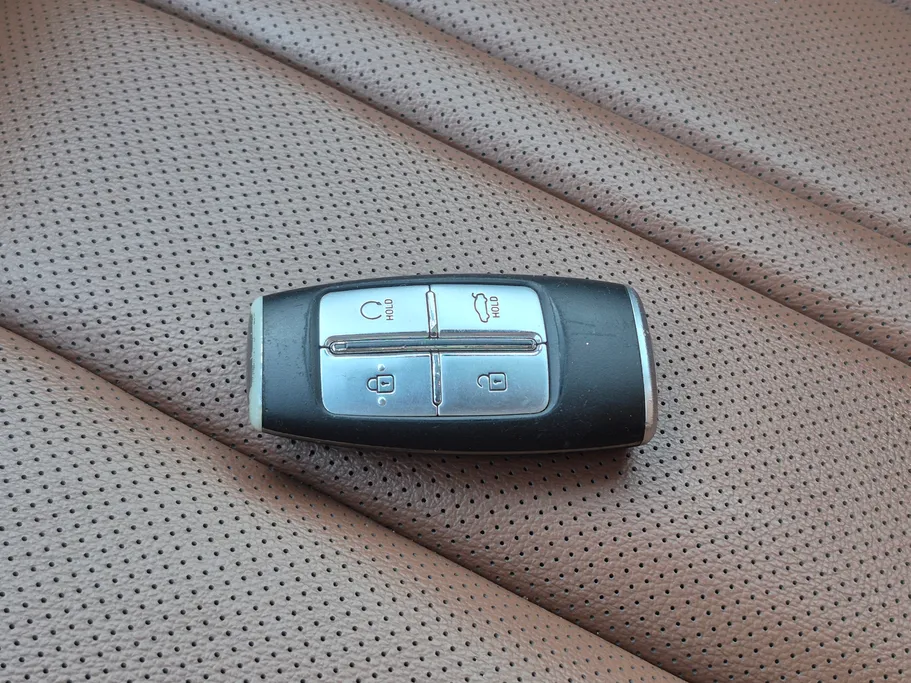 جينيسيس G80 PRESTIGE 2023 
