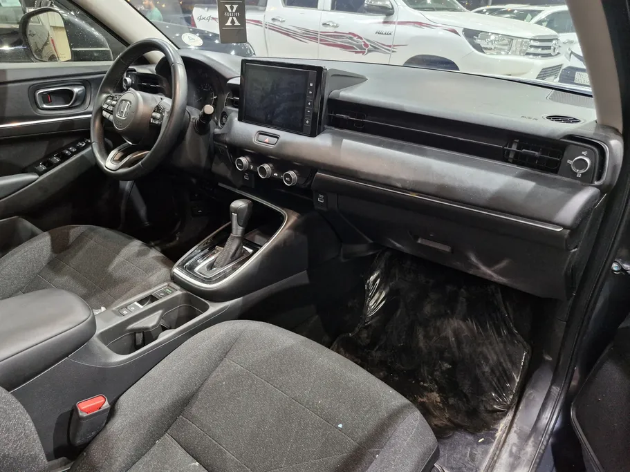 2024 Honda HR-V LX 