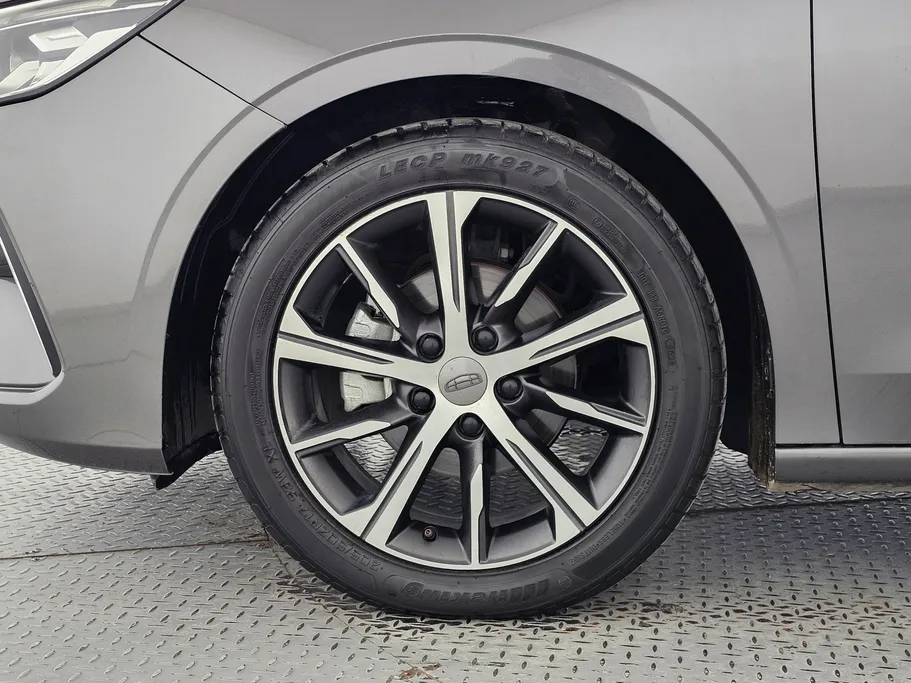 2023 Geely Emgrand GF 