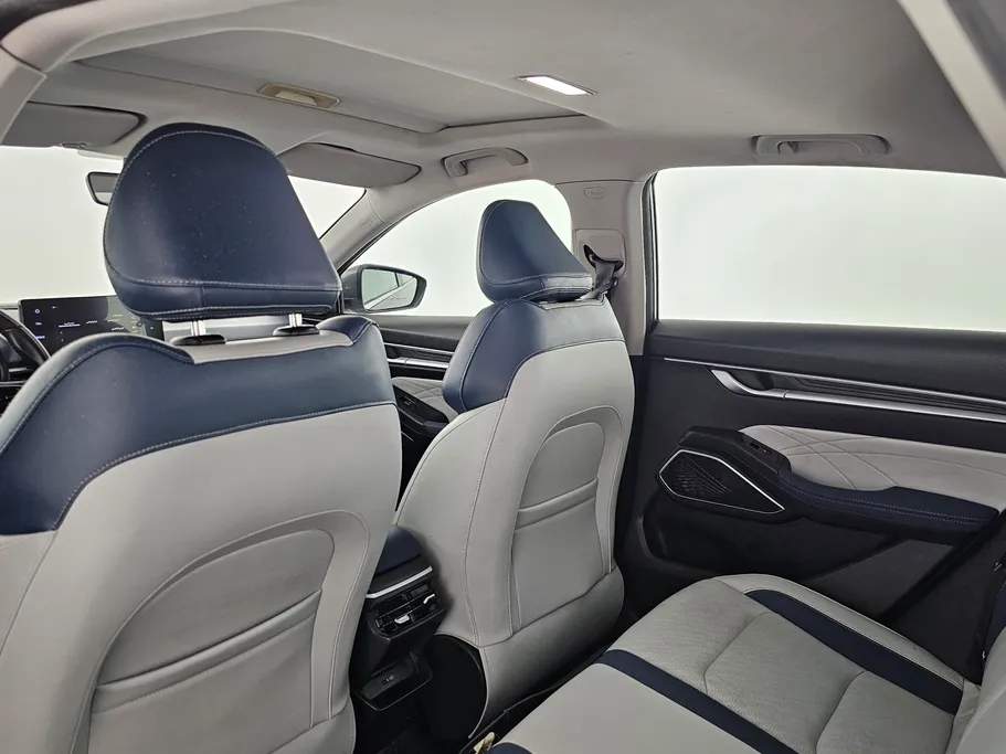 2023 Geely Emgrand GF 