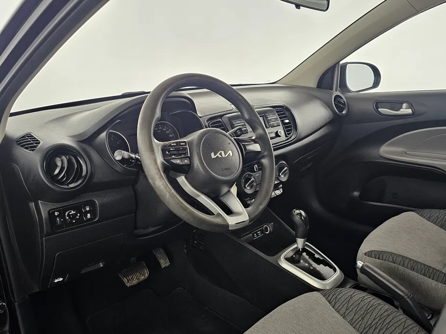 2022 Kia Pegas LX 