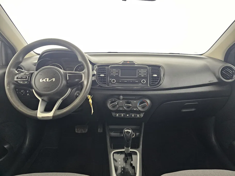 2022 Kia Pegas LX 