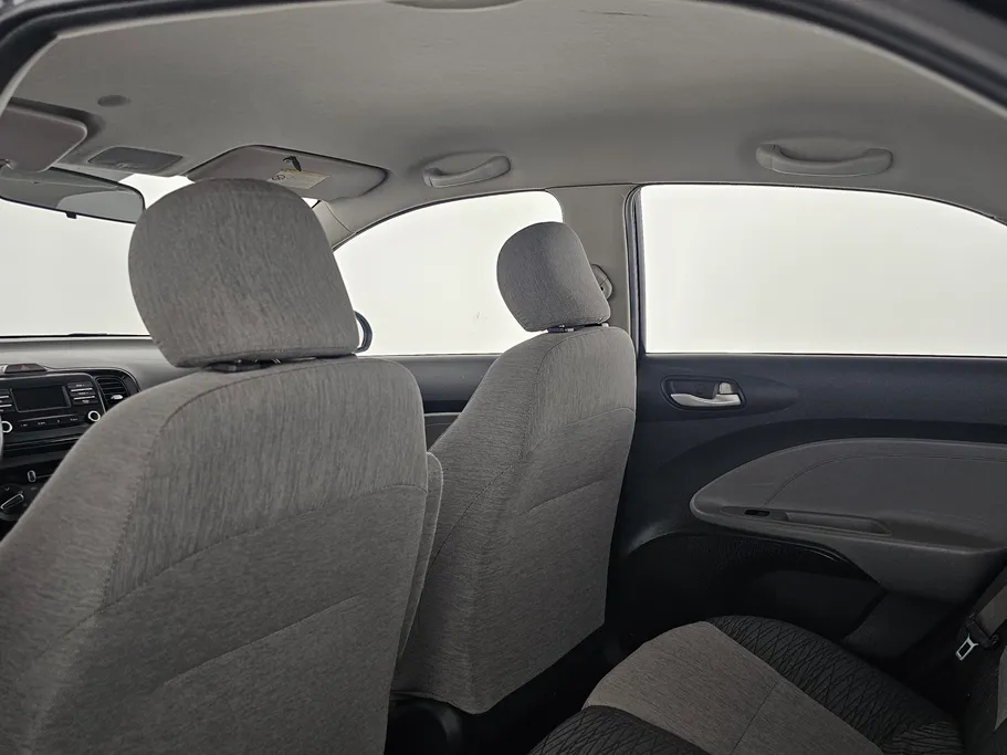 2022 Kia Pegas LX 