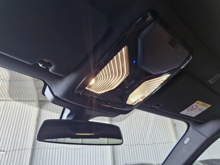 2023 BMW 5 Series 520i 