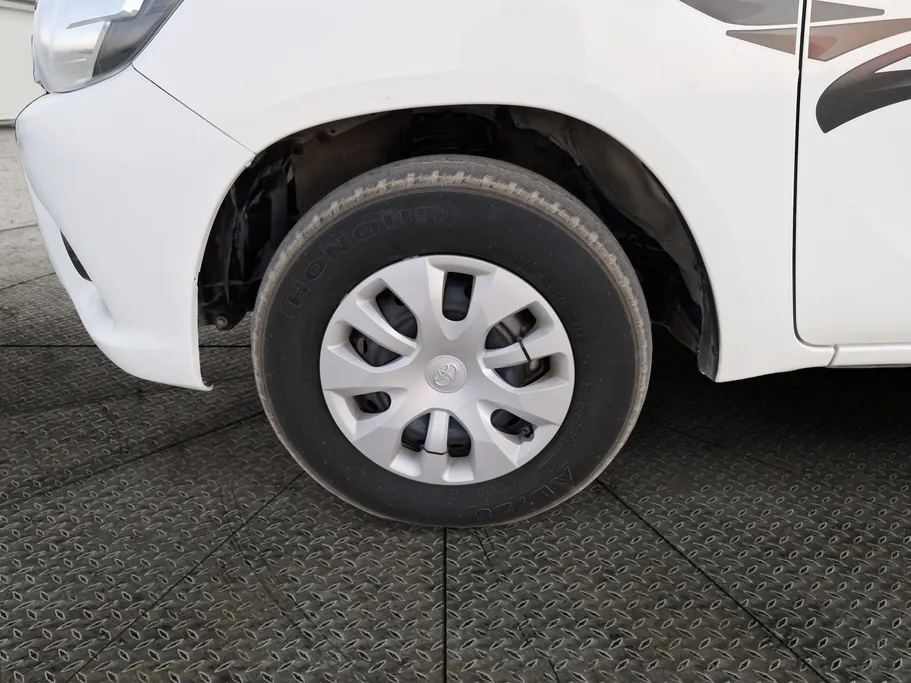 2022 Toyota Hilux GL DSL 