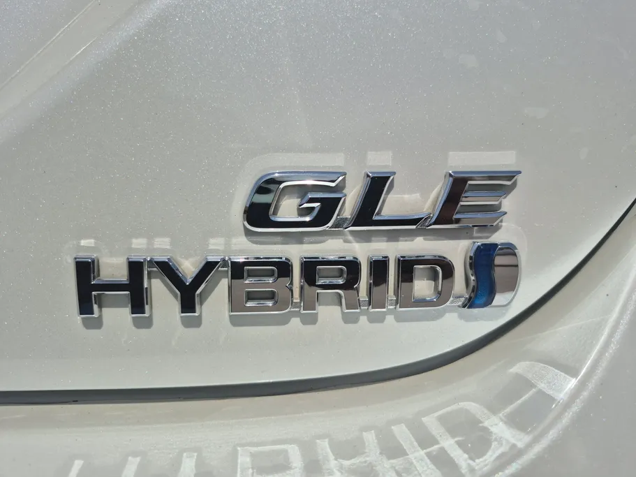 تويوتا كامري GLE HEV  2020 