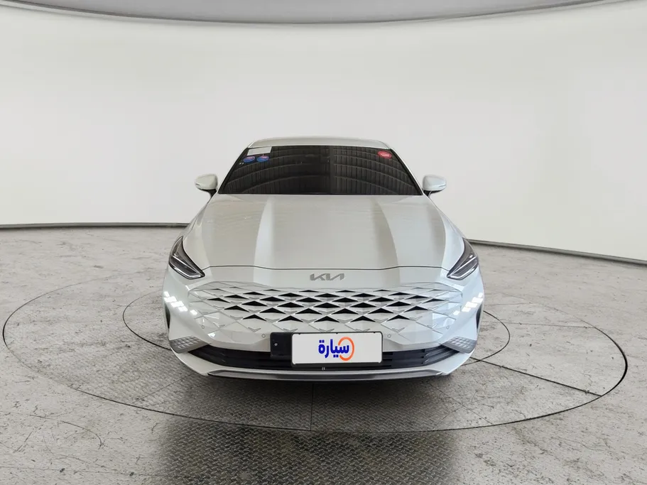 2022 Kia K8 EX 