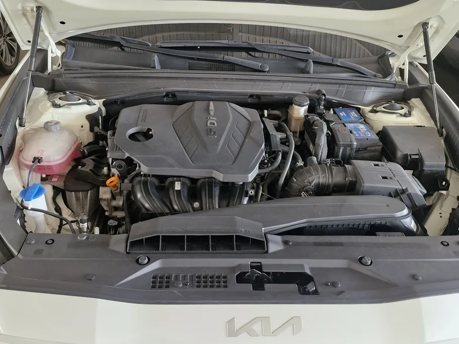 2022 Kia K8 EX 