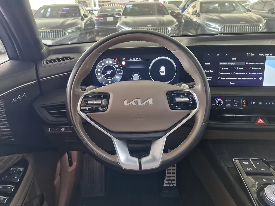 2022 Kia K8 EX 
