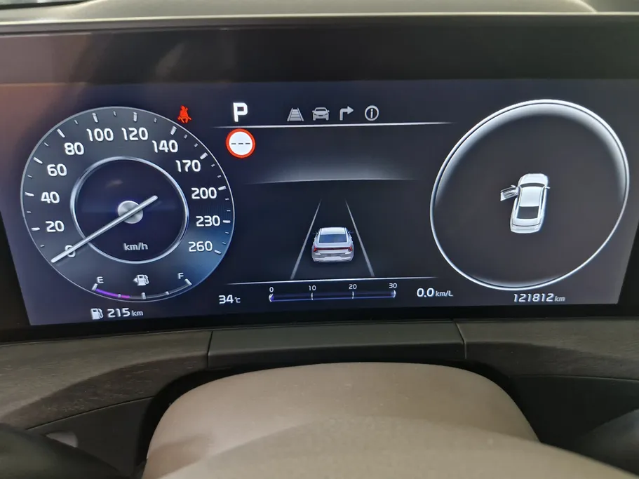 2022 Kia K8 EX 
