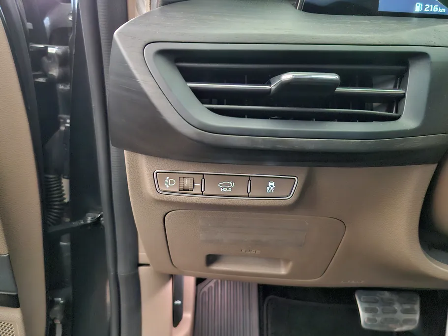 2022 Kia K8 EX 