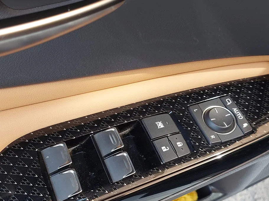 2023 Lexus ES 250 AA Elegant 