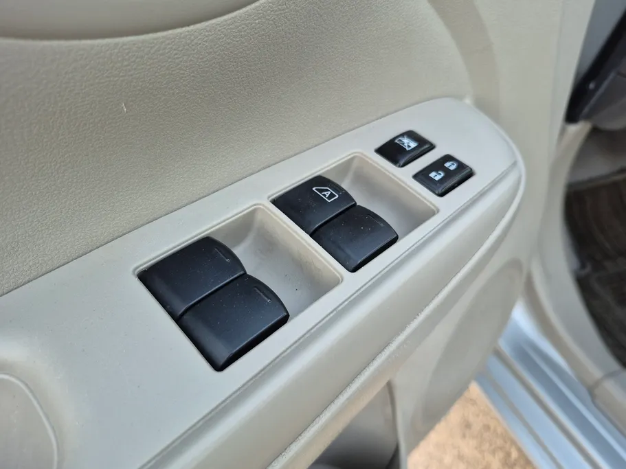 2023 Nissan Sunny SV Comfort 