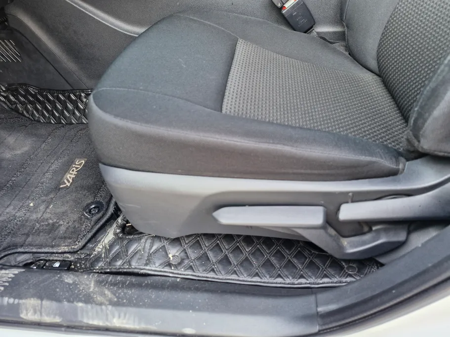 تويوتا يارس Y Plus 2024