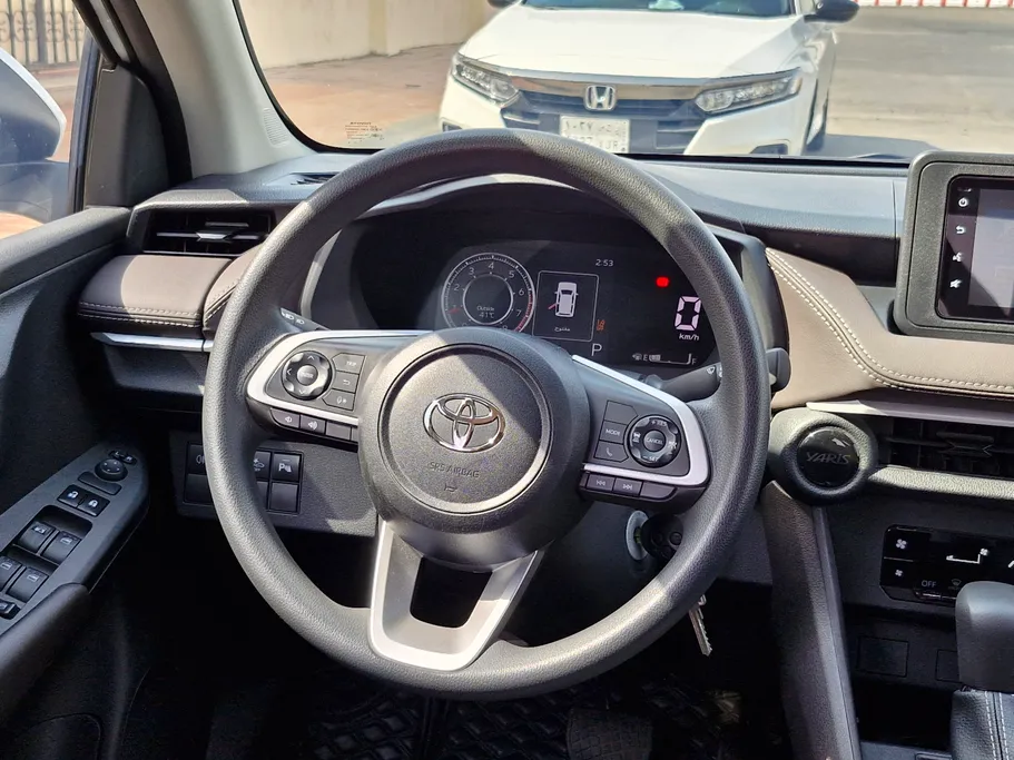 2024 Toyota Yaris  Y Plus 