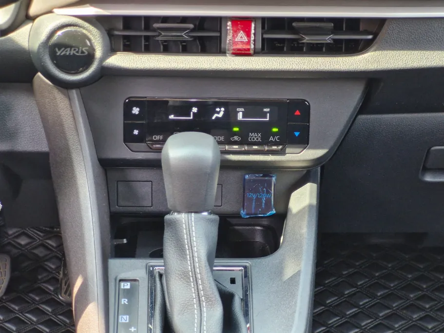 2024 Toyota Yaris  Y Plus 