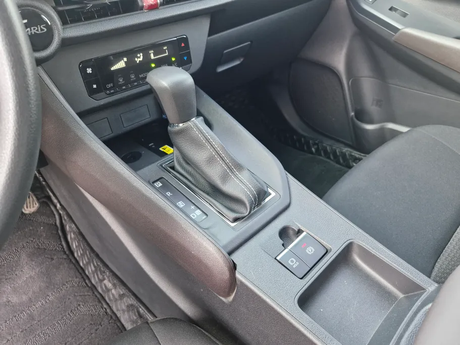 تويوتا يارس Y Plus 2024