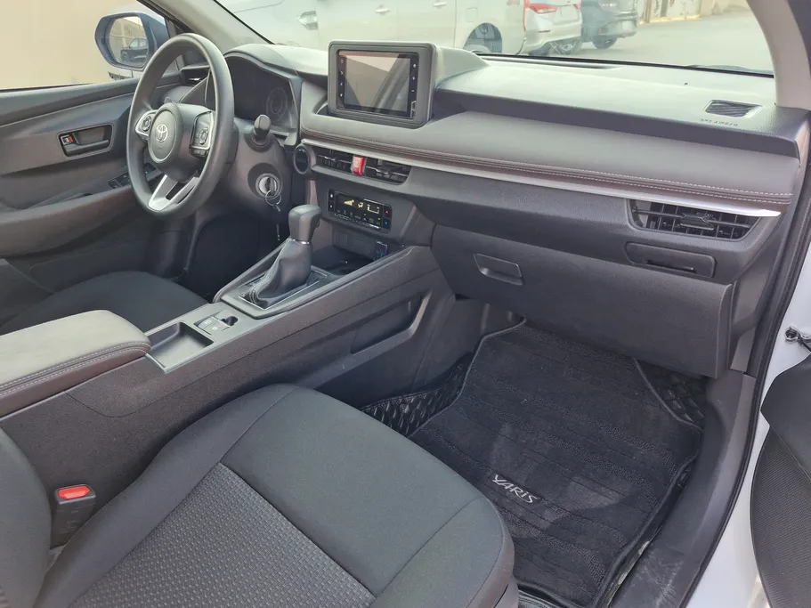 تويوتا يارس Y Plus 2024