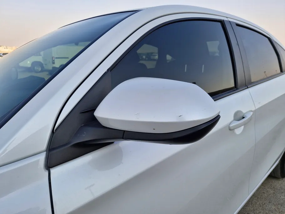 تويوتا يارس Y Plus 2024