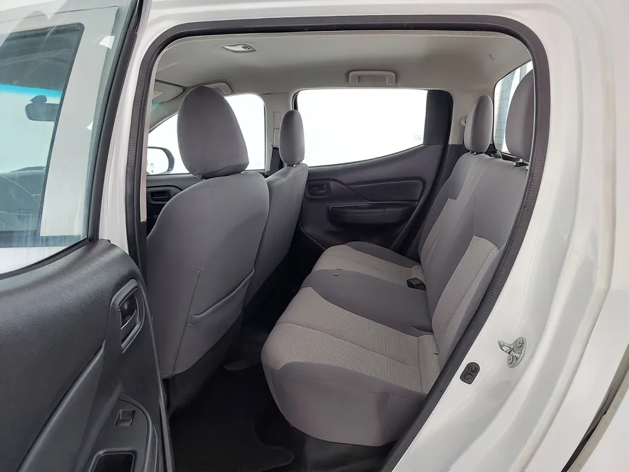 2022 Mitsubishi L200 DC 4x2 Diesel 