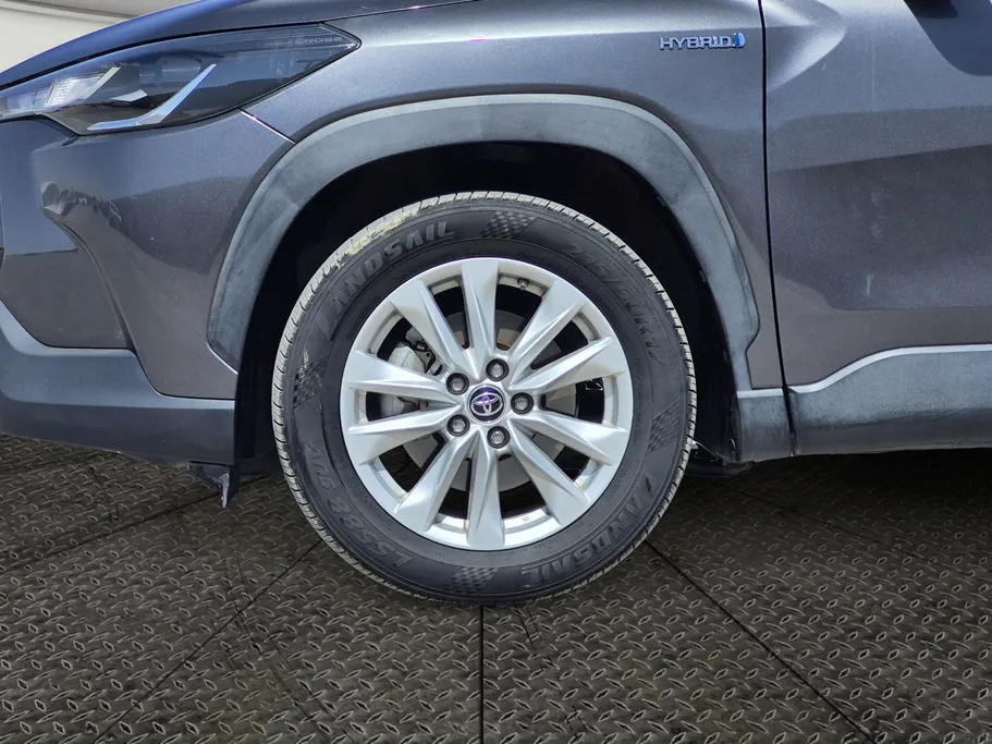 2021 Toyota Corolla Cross LE HEV 