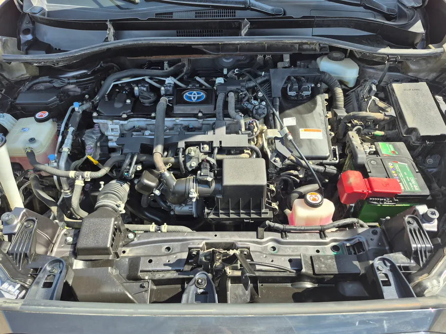 2021 Toyota Corolla Cross LE HEV 