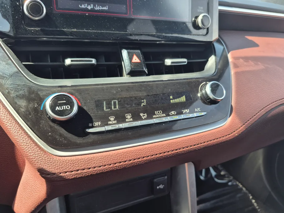 2021 Toyota Corolla Cross LE HEV 