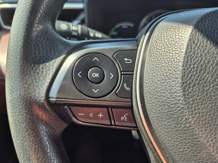 2021 Toyota Corolla Cross LE HEV 