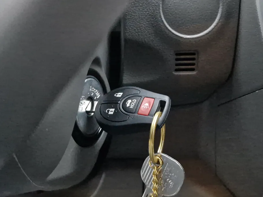 2024 Nissan Sunny SV Comfort 