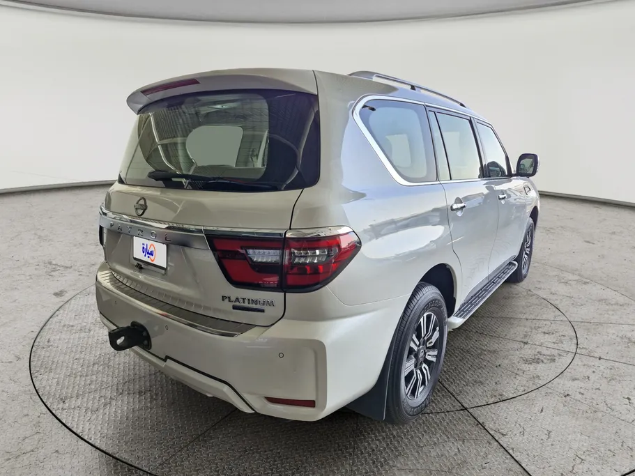 2023 Nissan Patrol Platinum 