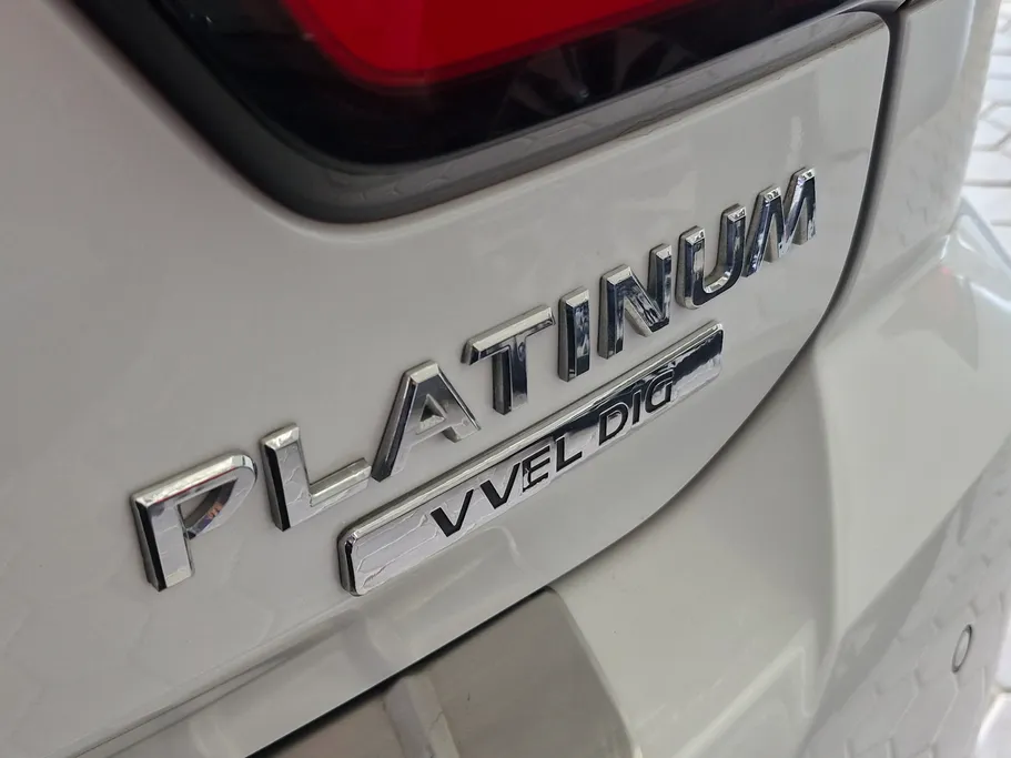 2023 Nissan Patrol Platinum 