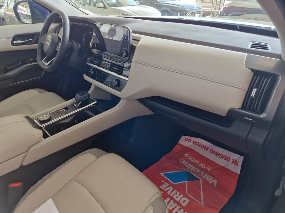 نيسان باثفندر SV 2023 