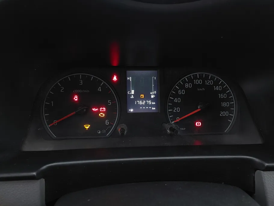 2021 Nissan Urvan NV350 