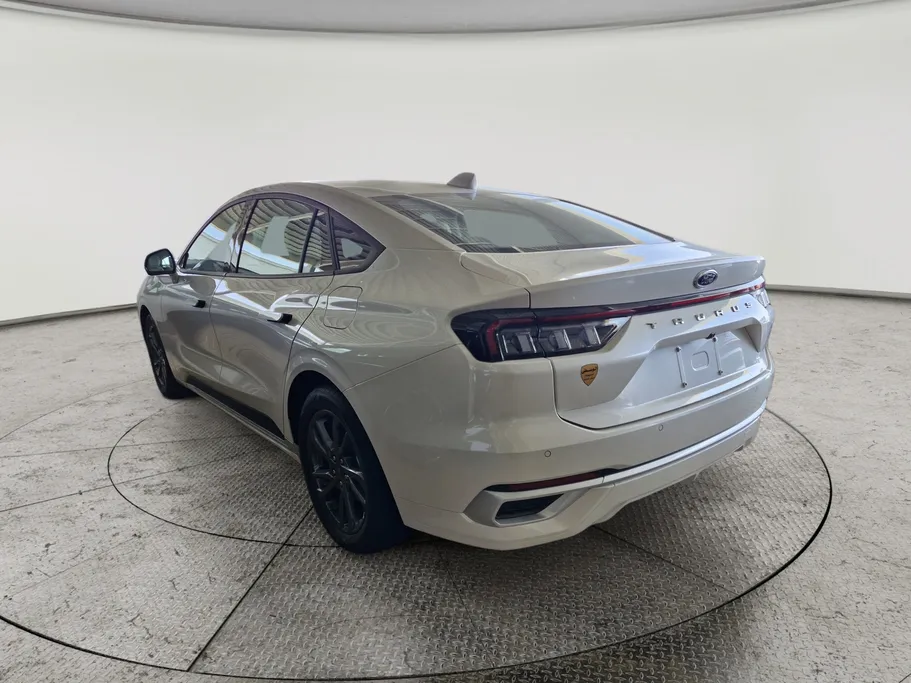2025 Ford Taurus Trend 