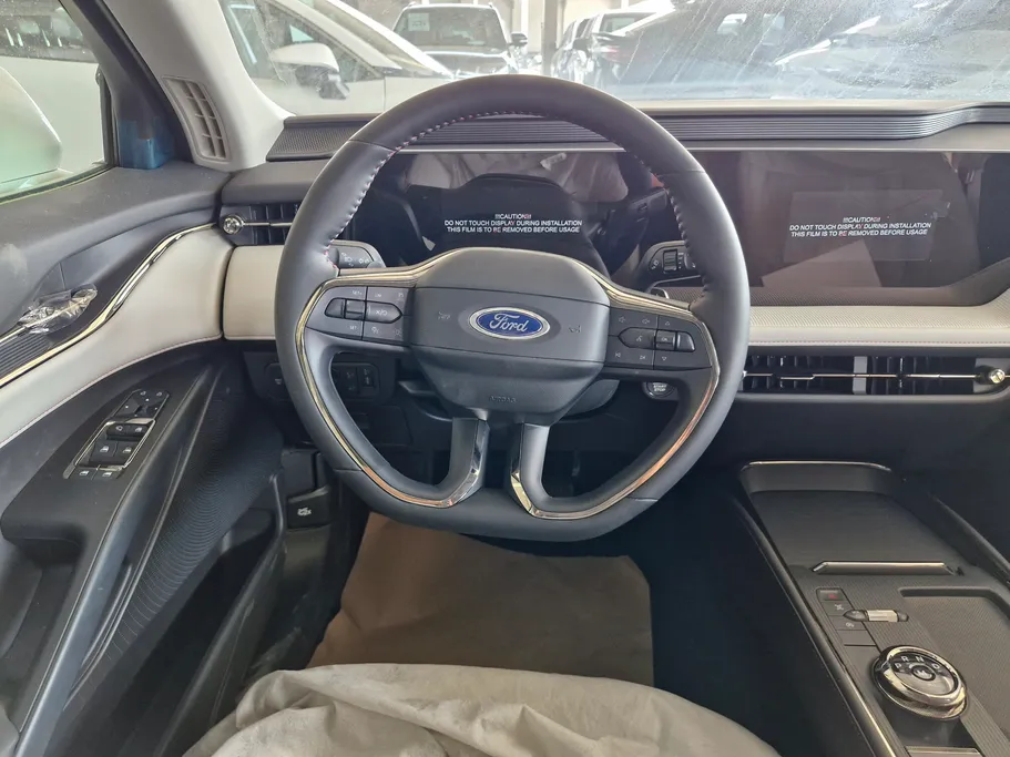 2025 Ford Taurus Trend 